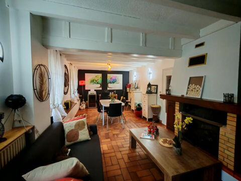   MAISON AVEC STUDIO INDEPENDANT 7 MINUTES DE DAX Maison - 7 pice(s) - 145 m