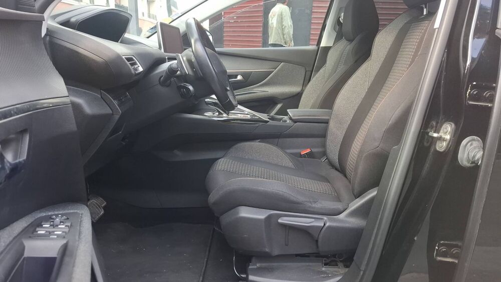 3008 1.5 BlueHDi 130 EAT8 Active Business 2019 occasion 93320 Les Pavillons Sous Bois