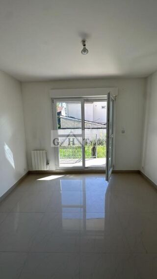  Immeuble à vendre 233 m²