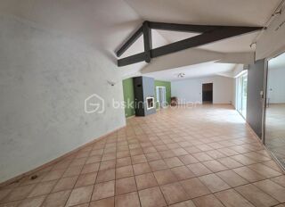  Maison à vendre 12 pièces 295 m²
