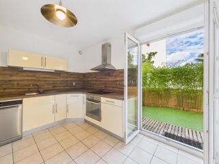  Appartement � vendre 3 pi�ces 79 m�