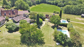  Maison à vendre 15 + pièces 403 m²