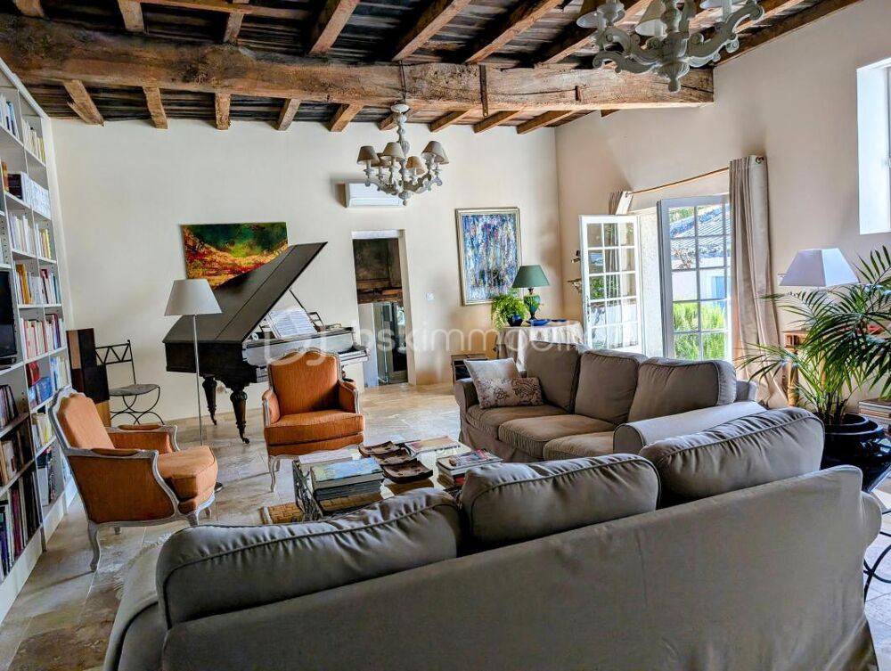Vente Maison Maison de charme avec piscine et dépendances à l'entrée du village Le mas d agenais