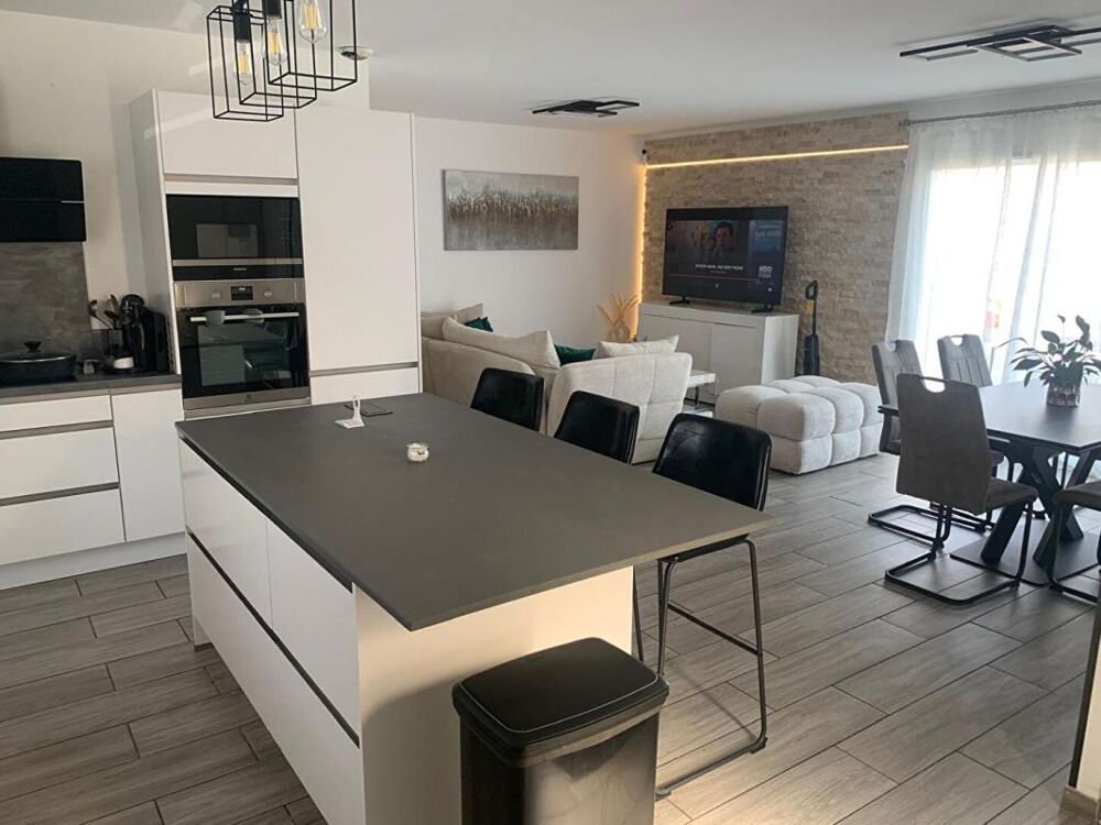 Vente Maison Maison Laudun L Ardoise 5 pièce(s) 100 m2, garage Laudun l ardoise