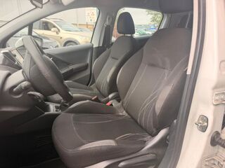 208 1.2 VTi 82ch ACTIVE / KIT DISTRI NEUF 2014 occasion 31000 Toulouse