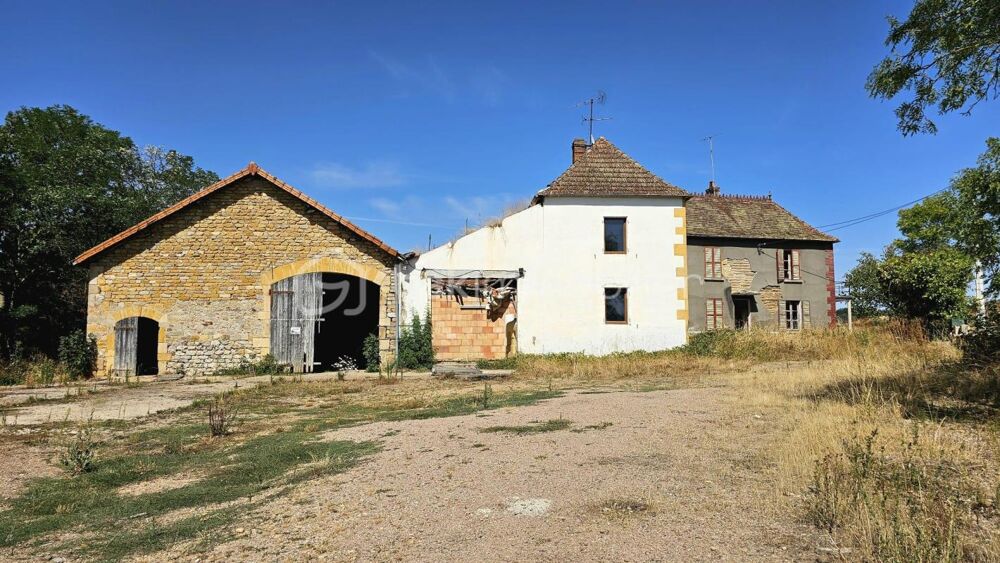 Tènement immobilier avec fort potentiel  2 maisons + Dépendances  Terrain 3 500 m²  Bord de canal