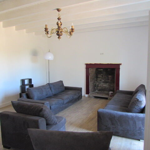  Propri�t�/ch�teau � louer 7 pi�ces 164 m�