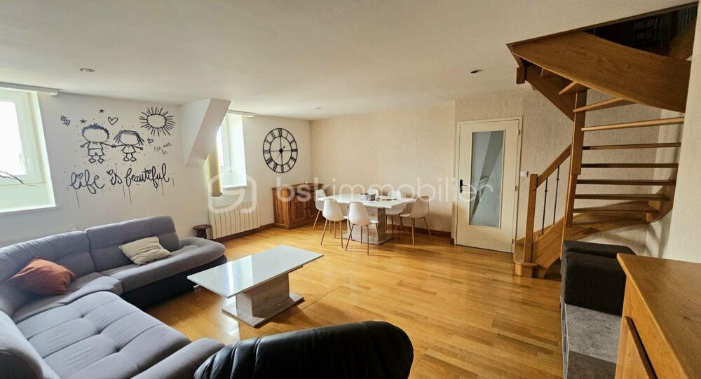 HYPERCENTRE ROANNE SECTEUR GARE  Duplex de caractère 120 m²  3 chambres  Beaux volumes- Faible charges