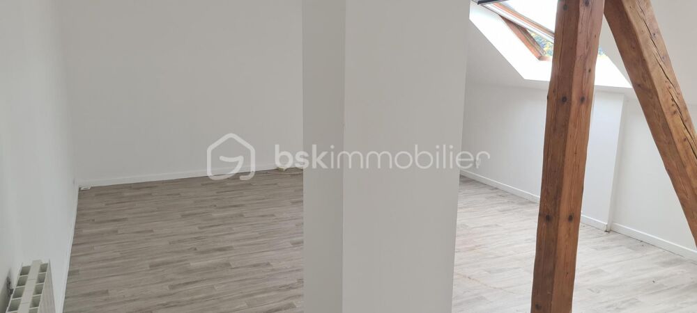 Vente Immeuble ? À Vendre – Immeuble des années 30 à Morsbach Morsbach