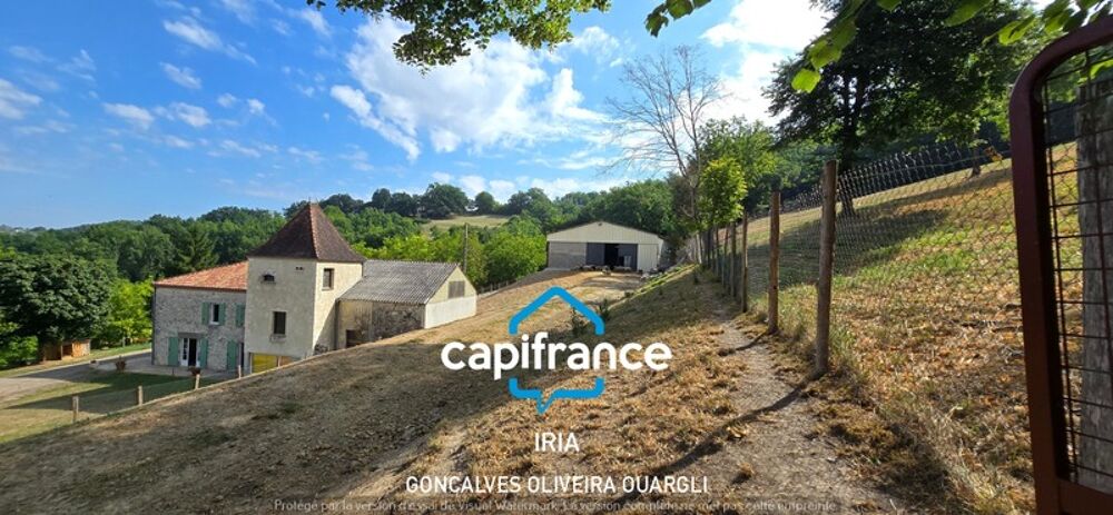 Vente Propriété/Château Propriété de charme au coeur de la nature à vendre 6 pièces et 124763m² de  PUJOLS (47) Pujols