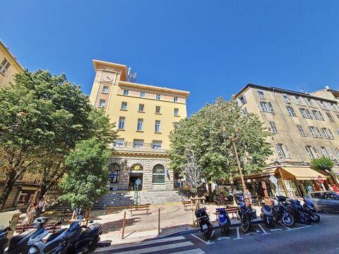   F3/4 MEUBLÉ CENTRE VILLE Appartement - 4 pièce(s) - 78 m²