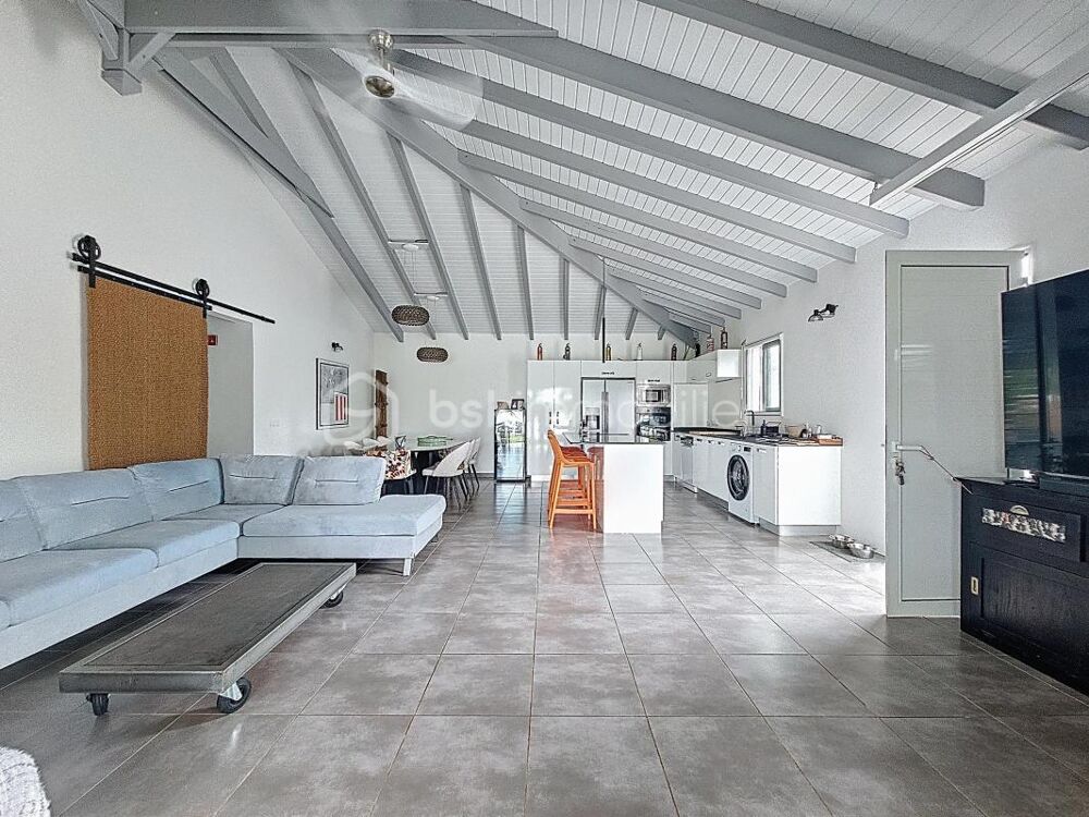 Vente Villa Villa + dépendance avec piscine Saint François Saint francois
