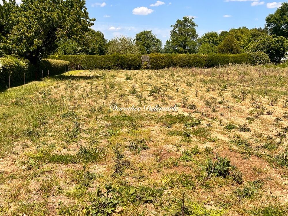 Vente Terrain Terrain à vendre  SAINT MARD (17) Terrain à bâtie de 1075 m² – Environnement calme Saint mard