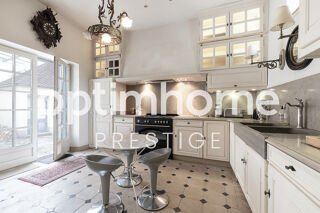  Maison � vendre 8 pi�ces 323 m�