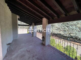  Maison � vendre 9 pi�ces 258 m�