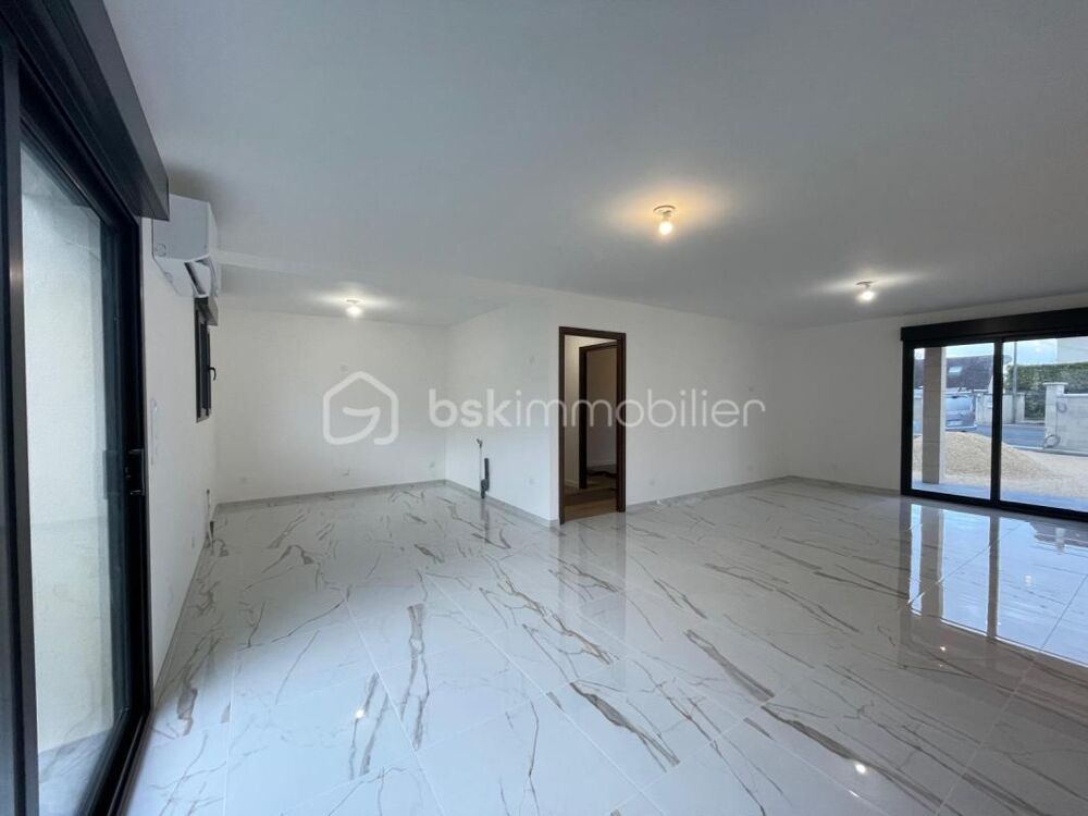 Vente Maison Maison de 2025 de 104m² avec jardin et garage Malesherbes