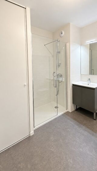 Appartement à louer 2 pièces 41 m²