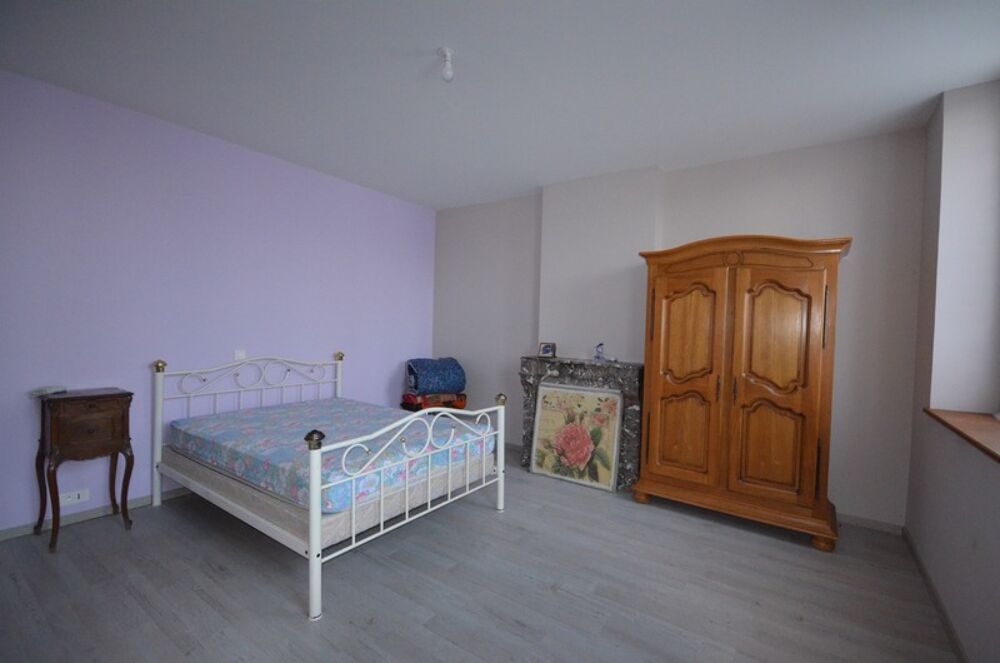 Proche de DORMANS (51) à vendre maison de 5 pièces de 140 m², beau potentiel