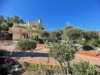  Villa � vendre 6 pi�ces 140 m�