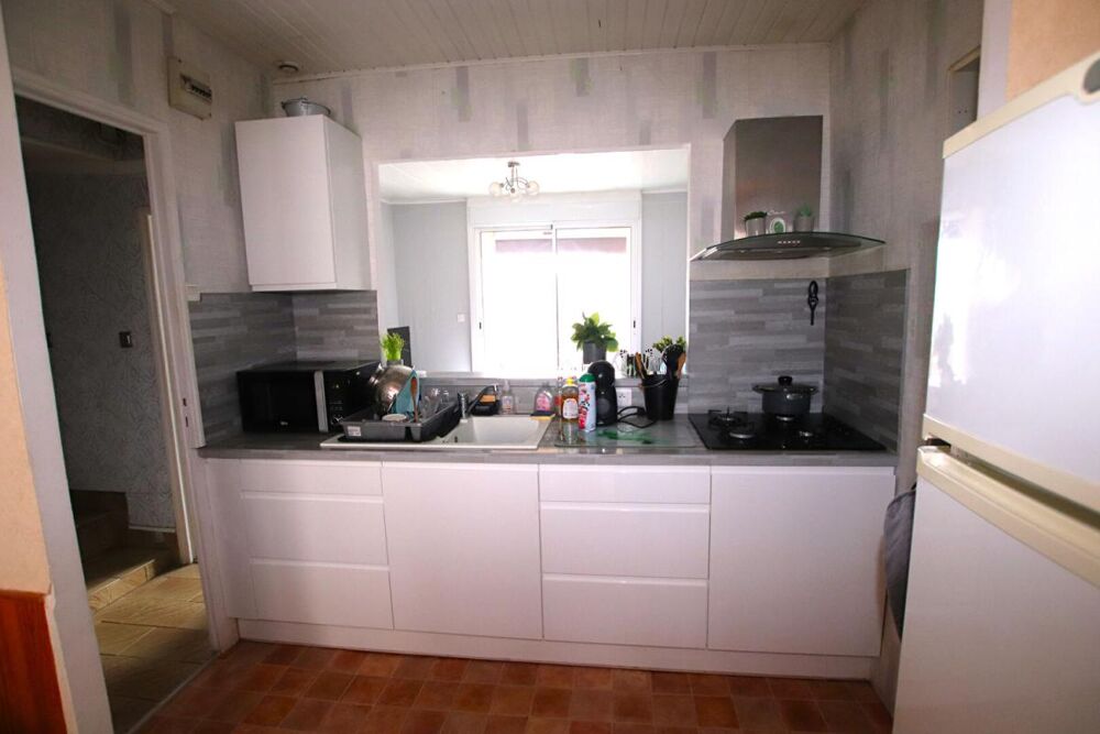 Vente Immeuble Immeuble de rapport - 2 appartements et 2 commerces Millau
