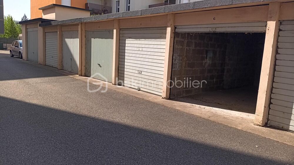 Vente Parking/Garage Parking à vendre Lyon 8