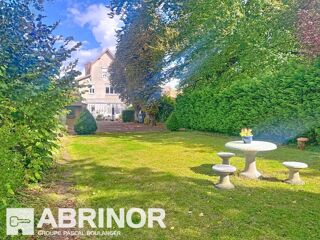  Maison à vendre 7 pièces 230 m²