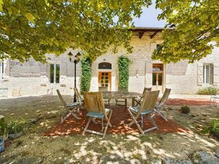  Maison à vendre 12 pièces 400 m²