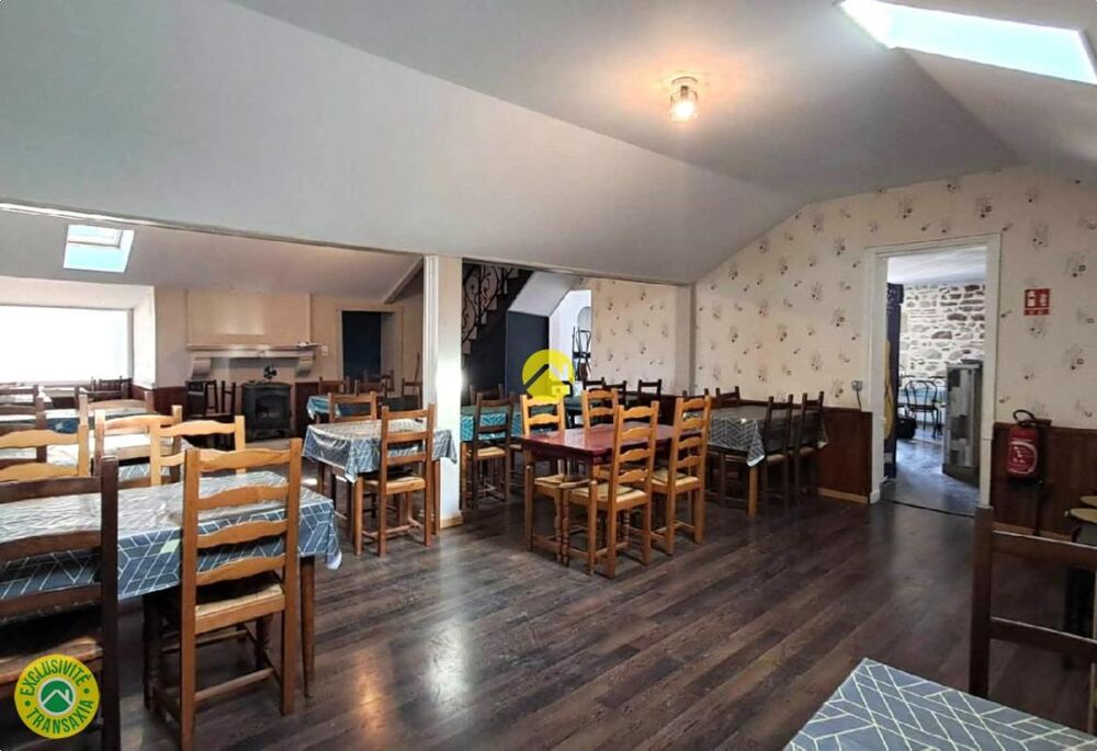 Vente Maison Appartement + commerce Ygrande