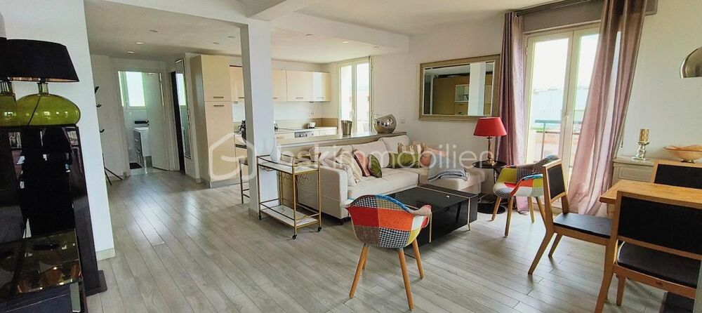 APPARTEMENT 2 PIECES PLAGE ET MER EN FACE, ACCÈS IMMÉDIAT