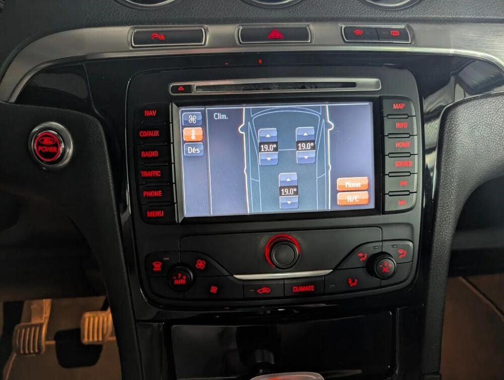 Galaxy II 2.2 TDCI 200 FAP Titanium 2011 occasion 77250 Moret Loing Et Orvanne