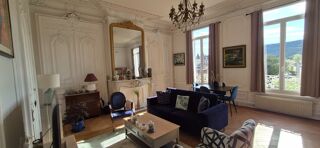  Immeuble � vendre 15 + pi�ces 552 m�