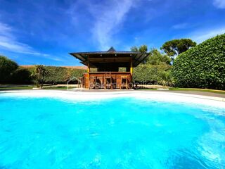 Villa à vendre 5 pièces 183 m²