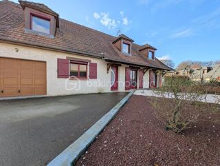  Maison  vendre 8 pices 160 m