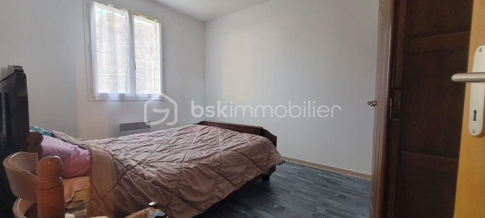 Vente Maison MAISON DE PLAIN PIED DE 93 M2 3 CHAMBRES, GARAGE, CELLIER SUR TERRAIN DE 387 M2 Etaules