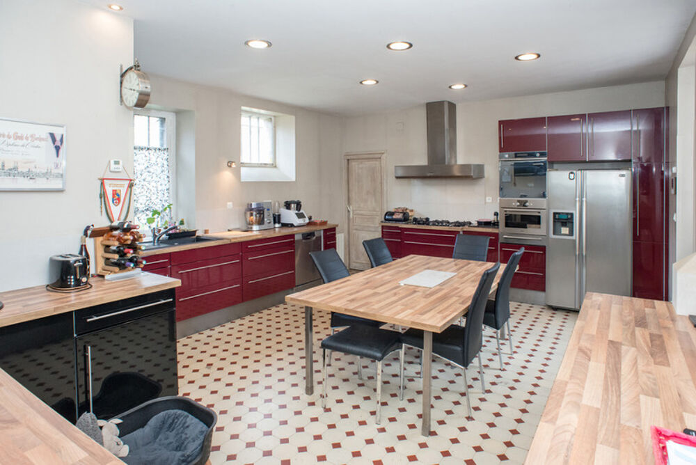  vendre  Proprit/chteau Vittonville (54700)