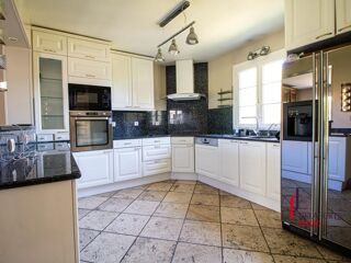  Maison à vendre 6 pièces 168 m²