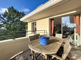  Appartement � vendre 5 pi�ces 144 m�