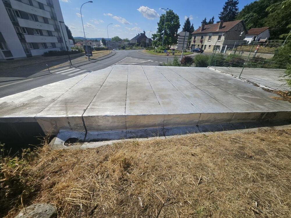 Vente Parking/Garage A VENDRE LOT DE 2 GARAGES A LAON ! Laon