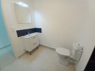  Appartement à louer 2 pièces 49 m²