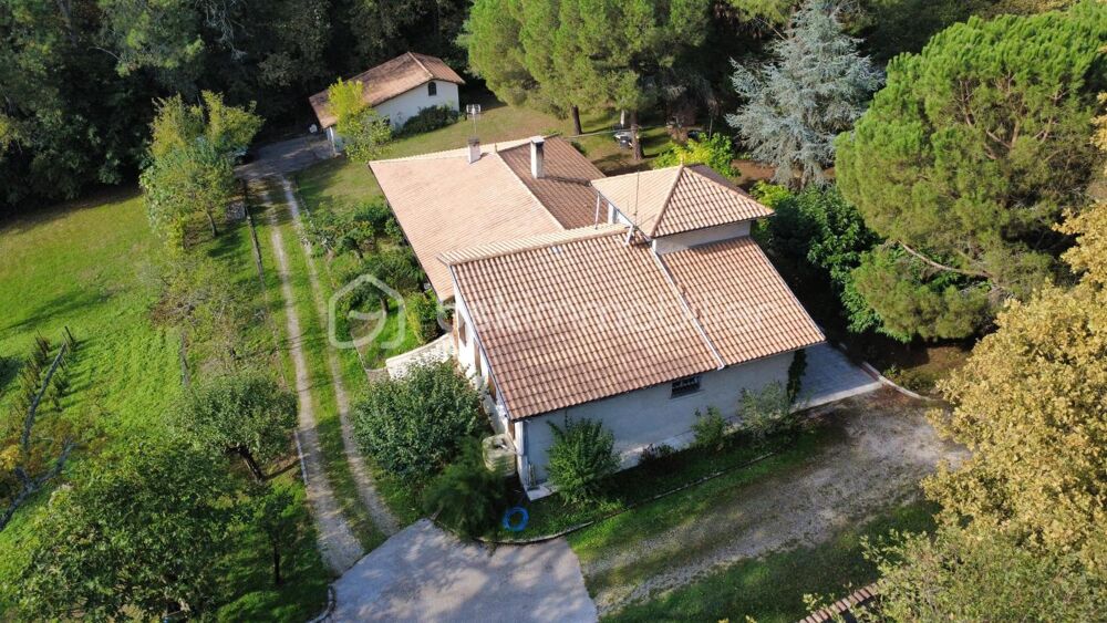 Charmante maison de 190m2 à Coutras