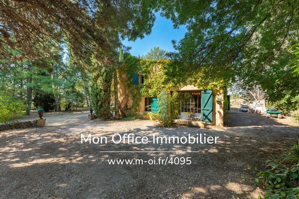 Vente Maison Référence : 7235-SJO - Magnifique Mas de 1739 aux portes d'Aix-en-Provence - piscine- terrain plat arboré de 6400m2- cachet Aix en provence