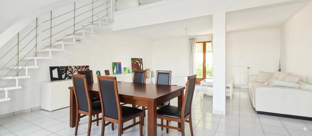 Vente Maison Maison 5 pièces de 133 m2 en vente, située Brezolles Verneuil d avre et d iton