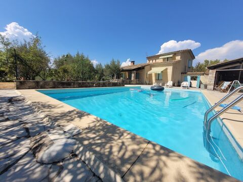 Dpt Gard (30), BOISSET GAUJAC à vendre très belle villa d'environ 195m² sur un terrain de 2333m² avec vue dans impasse securisée 499000 Boisset-et-Gaujac (30140)