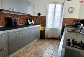  Propriété/château à vendre 9 pièces 268 m²