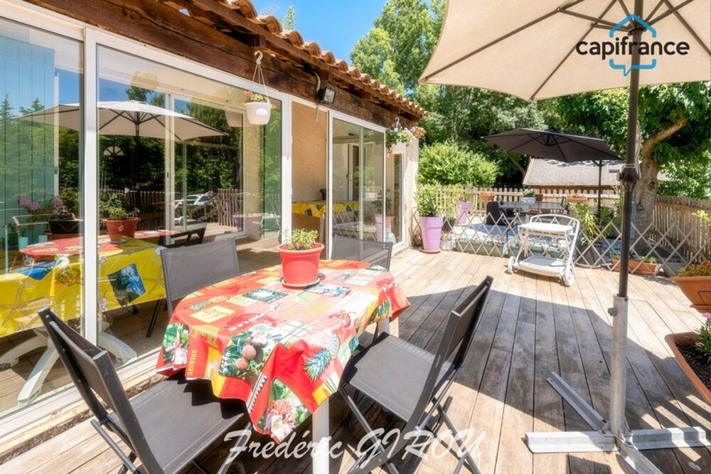 Maison de plain pied 130m² (5 pièces) avec studio, piscine sur 1300m² AIX / PUYRICARD (13540)