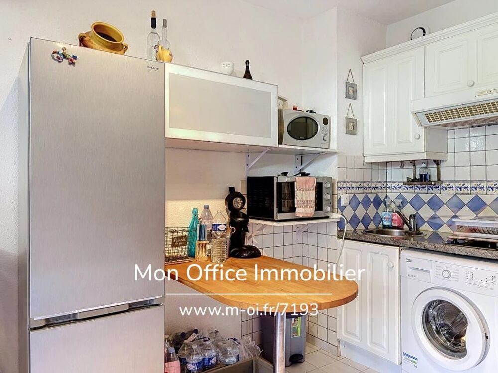 Vente Appartement Référence : 7193-LES - STUDIO AVEC TERRASSE ET PARKING DANS RÉSIDENCE CALME AVEC PISCINE À CAVALAIRE SUR MER Cavalaire sur mer