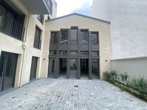 Local professionnel atypique dans un immeuble neuf 580000 92110 Clichy