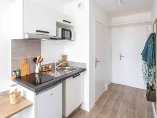  Appartement à louer 1 pièce 19 m²
