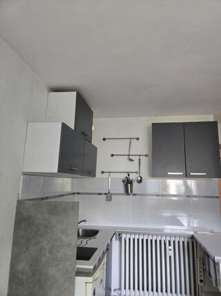  Appartement à louer 1 pièce 21 m² Aix en provence