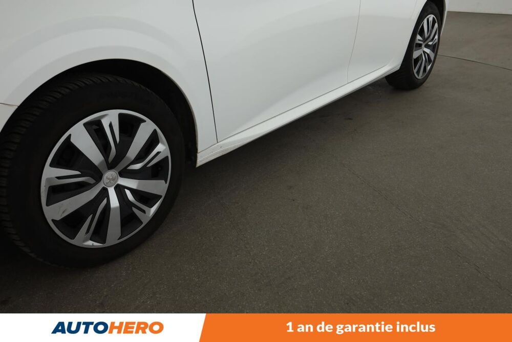 208 1.2 PureTech Active Business 100 ch 2020 occasion 92130 Issy-les-Moulineaux